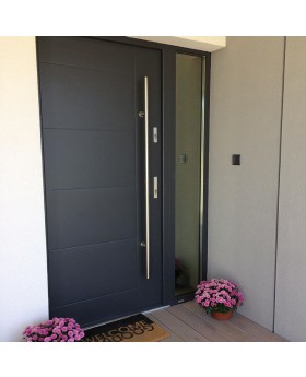 Fargo 26d - front door for sale